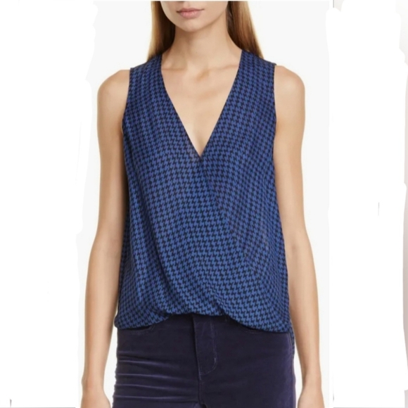 L'AGENCE Tops - L'AGENCE Mila Draped Houndstooth Silk Surplice Blouse Size XS